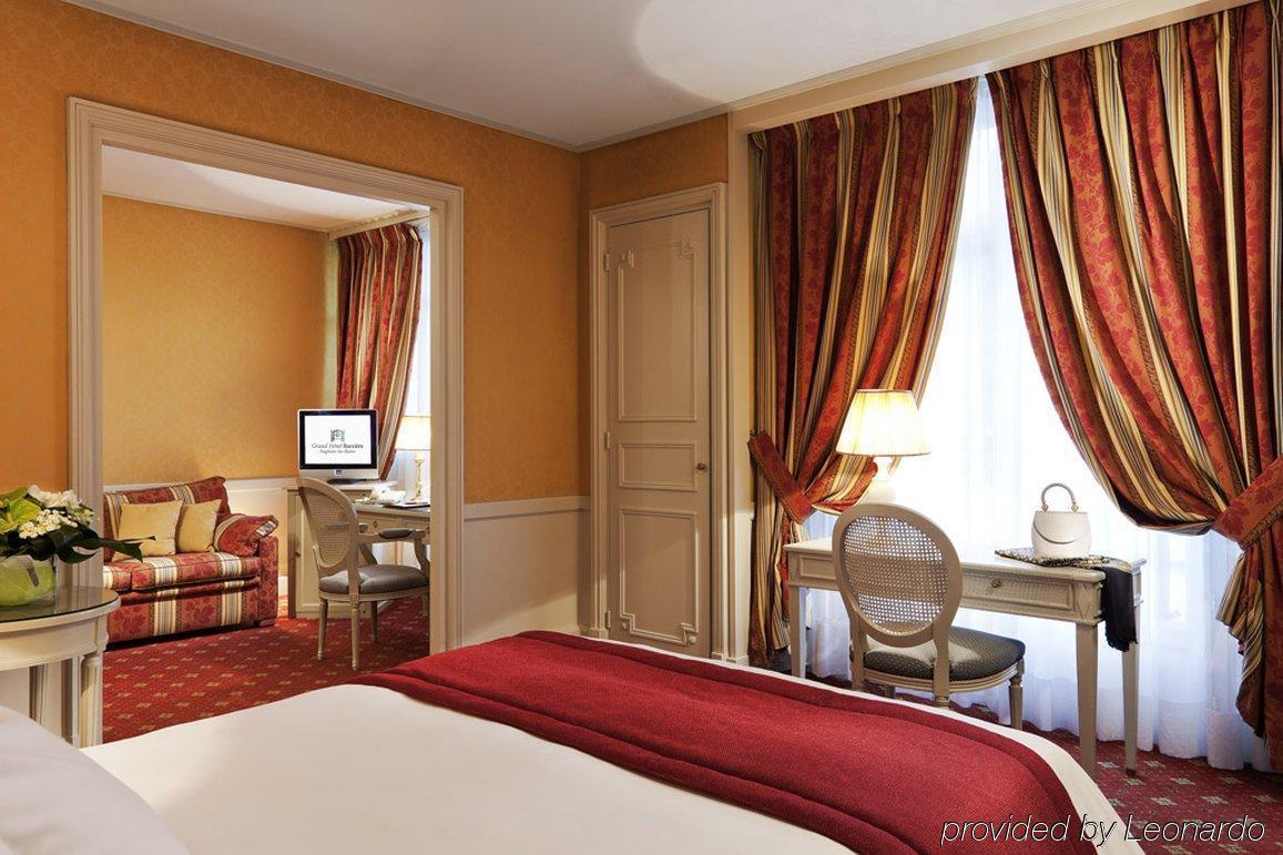 Grand Hotel Clichy Paris Luaran gambar